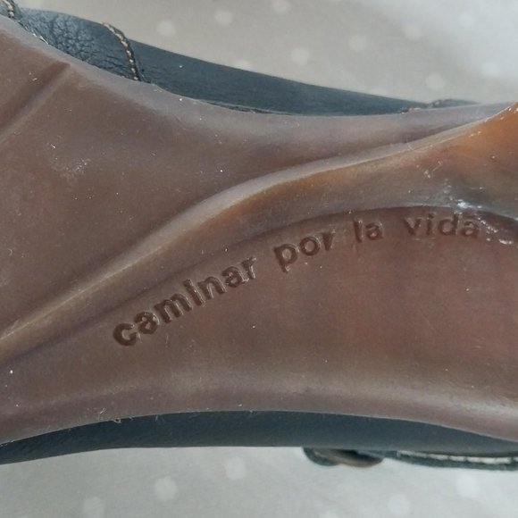 El Naturalista Black Leather Cross Strap Mary Jane Heel NWOB - Picture 8 of 9